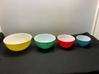 Vintage Set of 4 Pyrex Nesting Bowls 401, 402, 403, 404 Primary Colors
