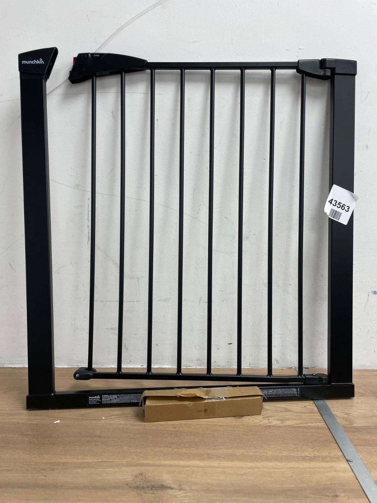 Munchkin Stair Gate maxi secure Pressure Fit Baby Dog Safety 76-82cm