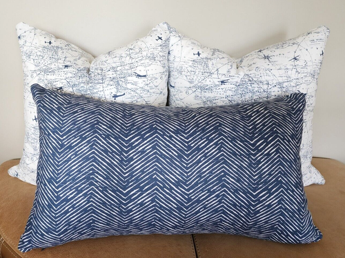 Chevron CAMERON Lumbar 14X24 Zippered Throw Pillow Cover Navy Premier Prints NEW - Picture 4 of 6
