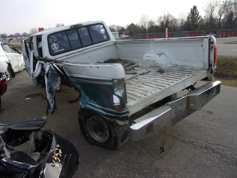 Bomba de dirección asistida usada se adapta a: camioneta Ford f350 1996 grado C Foto 4 de 4