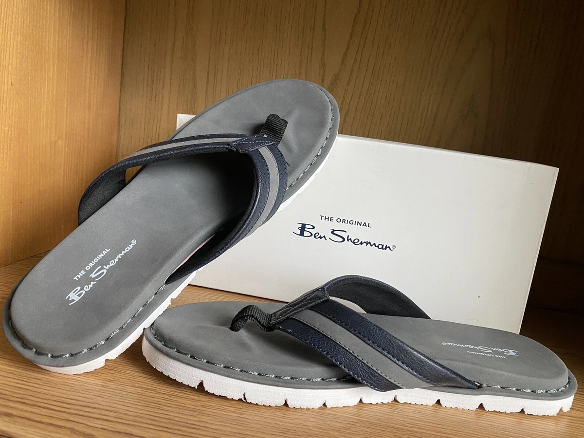 Ben sherman flip best sale flops