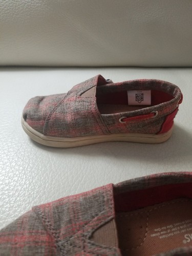 Toms Toddler shoes Unisex Brown/Red Plaid size 7 - Picture 6 of 11