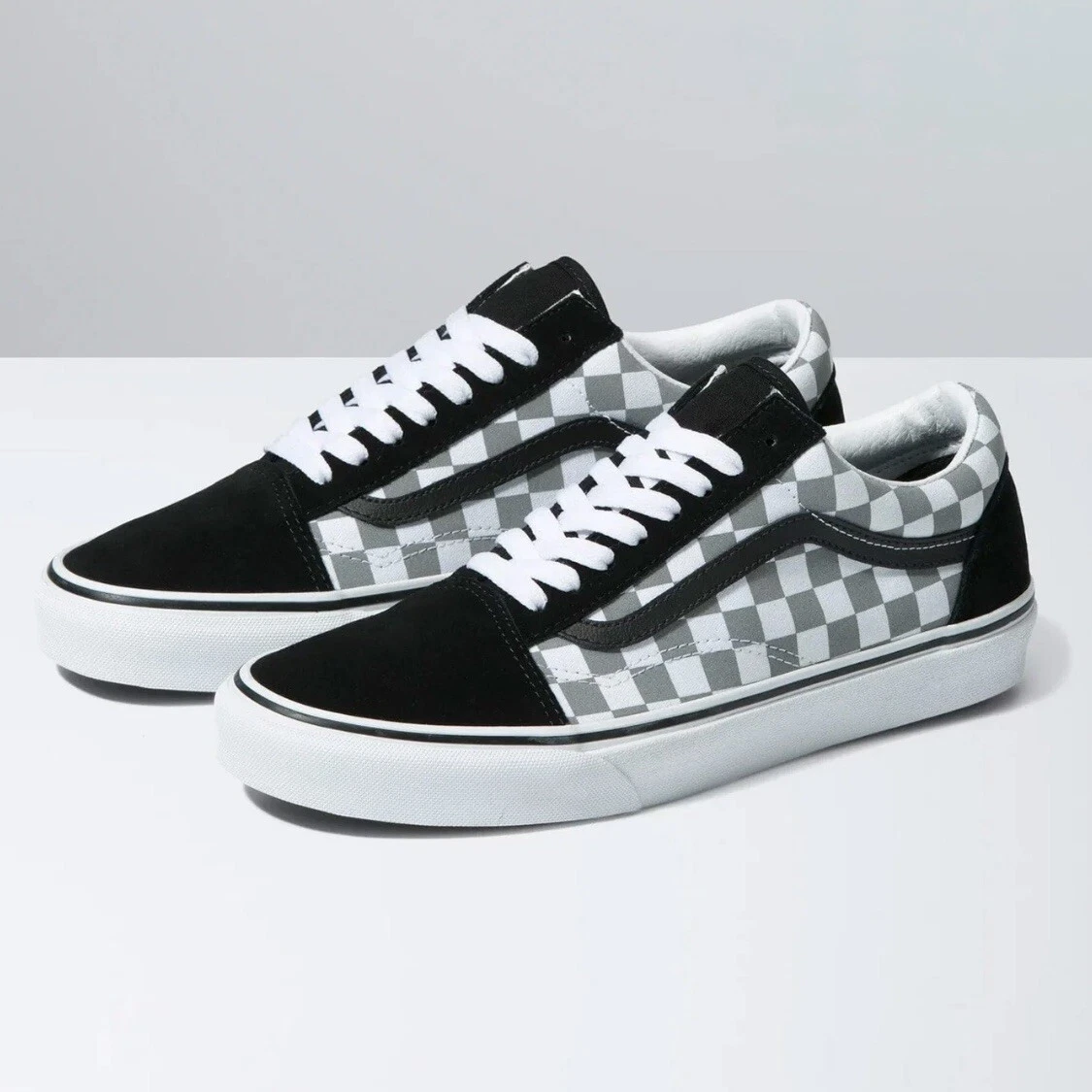Mens old clearance skool checkered vans
