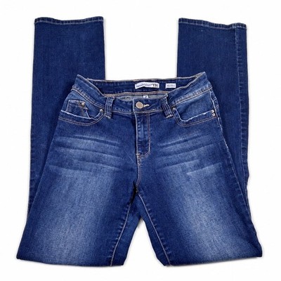 YMI WannaBettaButt Mid Rise Flare Jeans Size 5