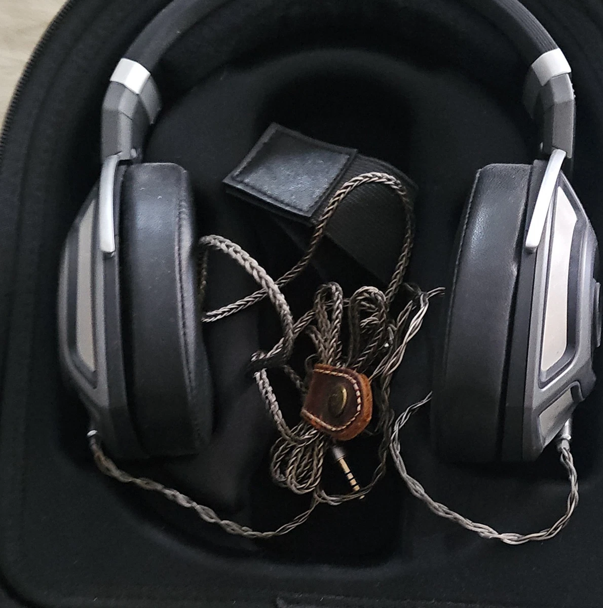 Sennheiser HD 700 ヘッドホン Amazon.co.jp: ゼンハイザー ヘッドホン オープン型 HD 700【国内正規