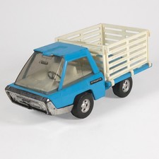 Structo Pressed Steel Stake Bed Truck   1960s Wedge Nose   10  Long Very Clean