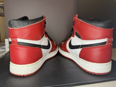 Size 5.5Y - Jordan 1 Retro Chicago (1994) 130207-101 Pre-Owned