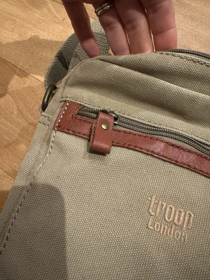 Troop London Canvas Crossbody Bag Light Khaki Leather Detail Unisex - Image 3 of 4