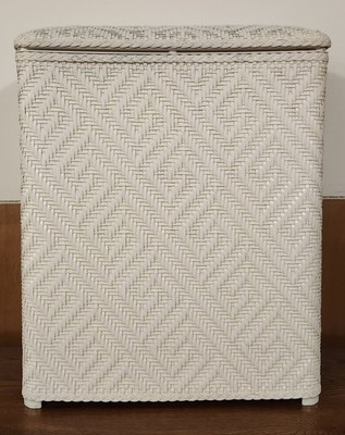 Vintage Lamont Limited Athena Wicker Clothes Laundry Hamper Padded Top 12x20