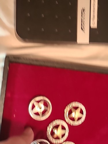 Lot Of 100 1-1/2" Silver Tone Engraved Gold Tone Star Concho W/ 1/4" Screw Back - Picture 3 of 5