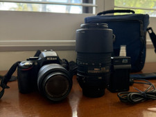 Nikon D5100 16.2 MP DSLR Camera - 18-55mm 55-300mm Lenses - TESTED EXCELLENT