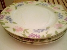 IDEA CASA - CUCINA - SET PIATTI CABERNET - PORCELLANA - 13 PEZZI