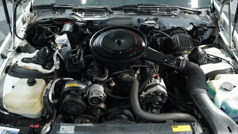 1988 Chevrolet Camaro кабриолет - Изображение 4 из 4