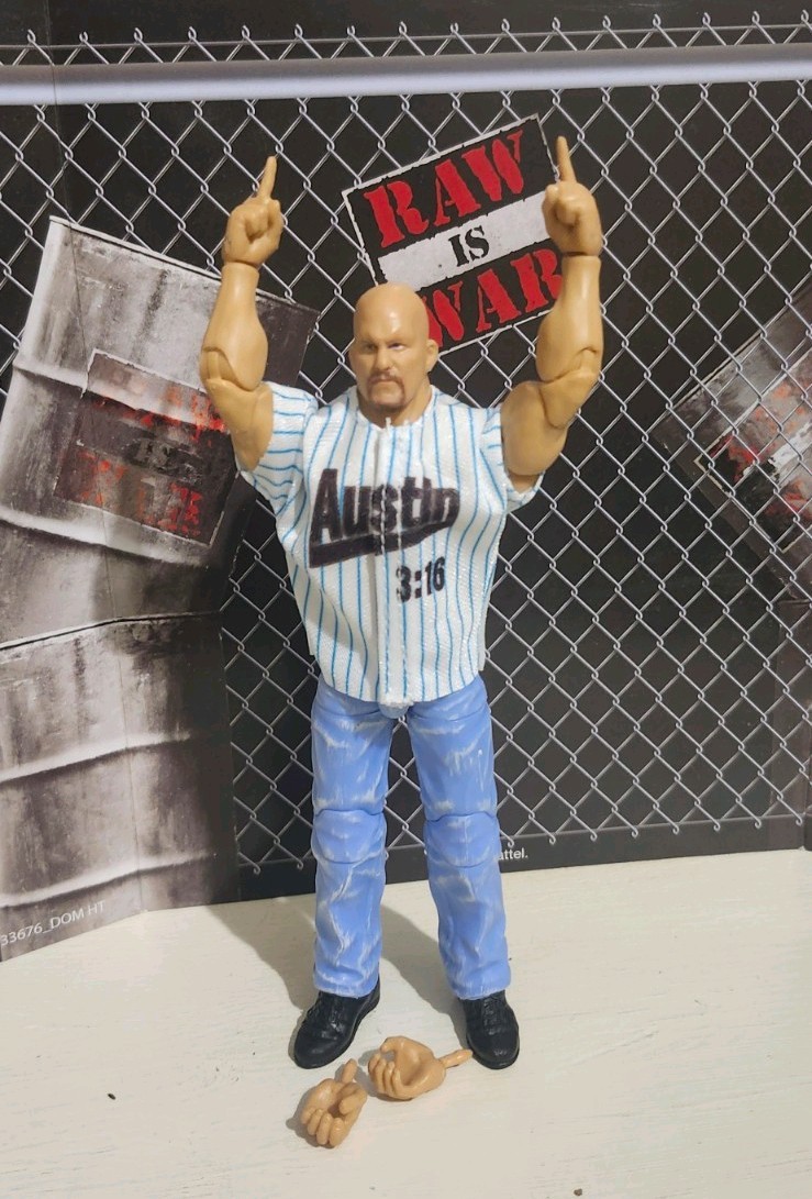 Stone Cold Steve Austin WWE Mattel Elite Legends figure Loose NO belt or BAF.
