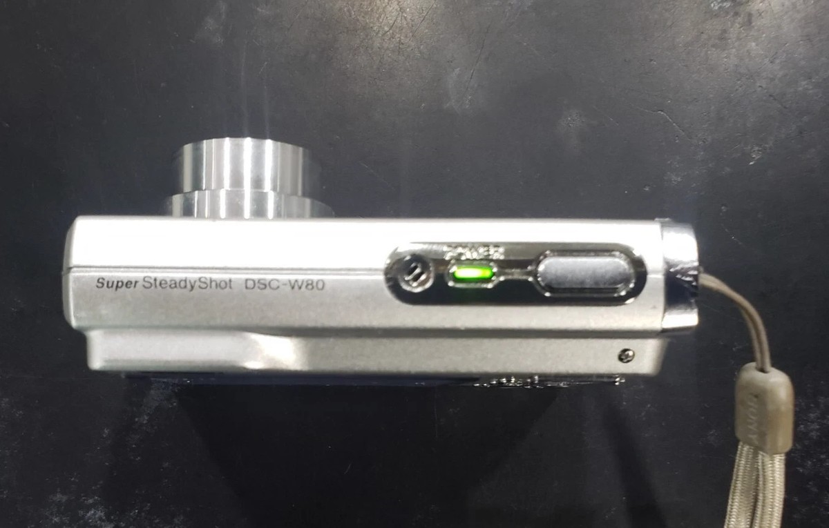 Sony Cyber-shot DSC-W80 7.2MP Digital Camera 3x Optical Zoom