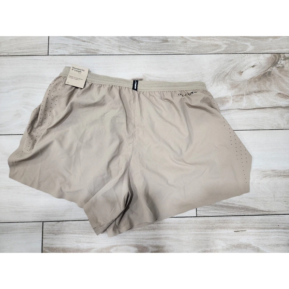 男子 Nike AeroSwift 短裤 4 英寸 XL 码 米色 黄色 Dri-fit ADV Cj7840-247 全新 — 第 4/4 张图片