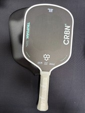 Paleta Pickleball híbrida CRBN Trufoam Genesis 4 Aerocurve con cubierta