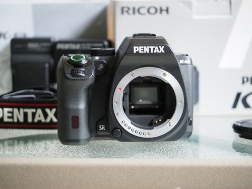 Pentax K-S2 20.4 Digital SLR DSLR Camera Body Only Shutter Count 1221 ...