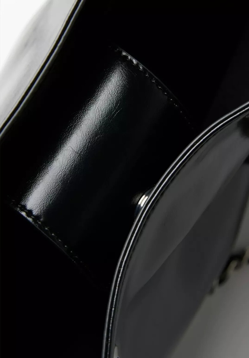 【美品】MARHEN.J ジゼル　ショルダーバッグ ブラック MARHEN.J Giselle Square Chain Shoulder Bag / Eco-Friendly