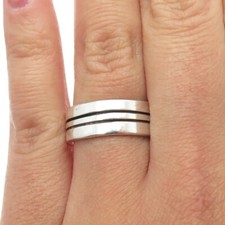 925 Sterling Silver Vintage Mexico Lined All Around Band Ring Size 7