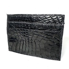 Alligator card holder