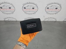 1979-87 Gmc Squarebody C10 K10 Steering Wheel Horn Button Trim - Oem 1979-87 Gmc Squarebody C10 K10 Steering Wheel Horn Button Trim - Oem
