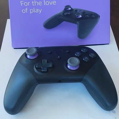 Amazon Luna Wireless Controller Black Purple for PC Mac Fire TV Bluetooth USB-C