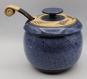 Bar A Pottery Oregon? Soup Tureen or Bean Pot w/Ladle 10 Cup Capacity READ BLUE!