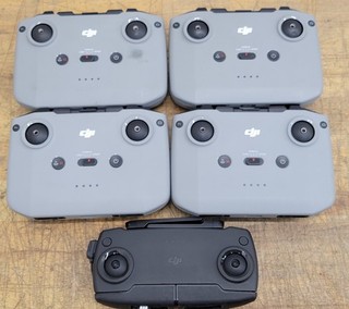 Lot of 5 DJI Controllers: 4 RC231 and 1 MR1SS5 USED