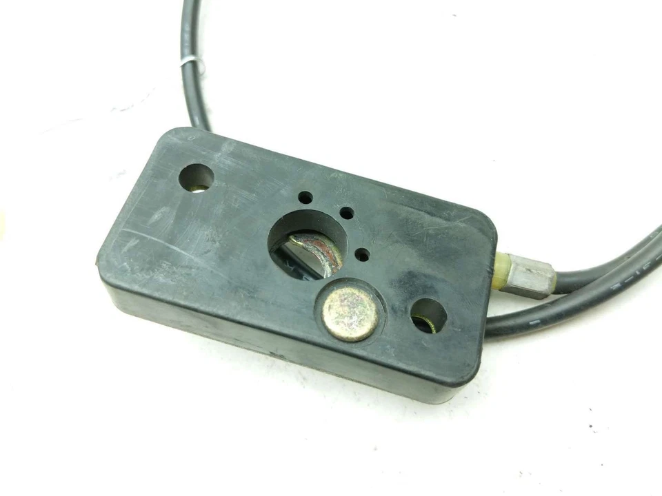 97 Suzuki TL1000 S Seat Latch Cable B - Image 2 of 4