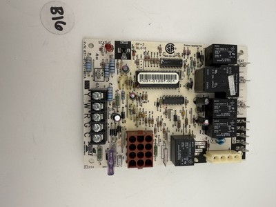 York Coleman P031-01267-001 Furnace Control Board SOURCE1 031-01267-001A