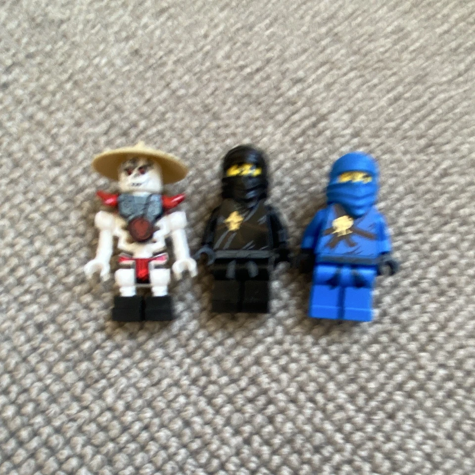 LEGO Ninjago 2263 Turbo Shredder, photo 2 of 5