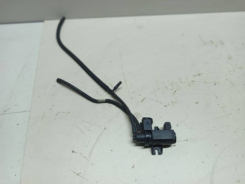 BMW X3 F25 2015 Benzin 180kW Turbolader Druckwandler Magnetventil 7626351