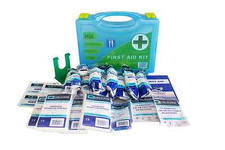 Premier CATERING KITCHEN HSE Workplace First Aid Kit - 10, 20 & 50 inc Bracket