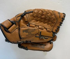 Mizuno GPL-1103 11” Youth Baseball Softball Glove Right Hand Throw