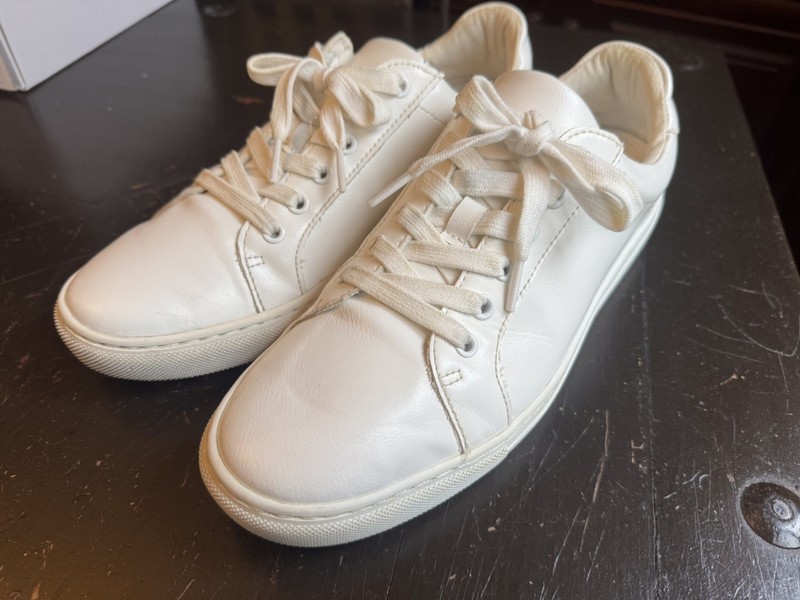 Banana Republic Fresh White Mens Shoes Sneakers, Flex &Traction, Size 9 👟