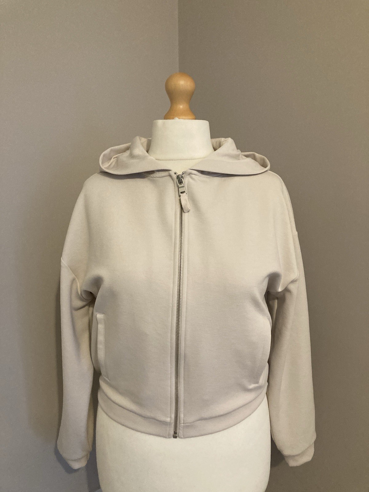 Mint Velvet Ladies Small Full Zip Soft Hooded Jacket In Neutral BNWT