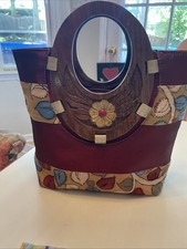 VTG 1960s Straw And Wood Handbag Purse With Hand painted Wood Beads. Unique. EUC