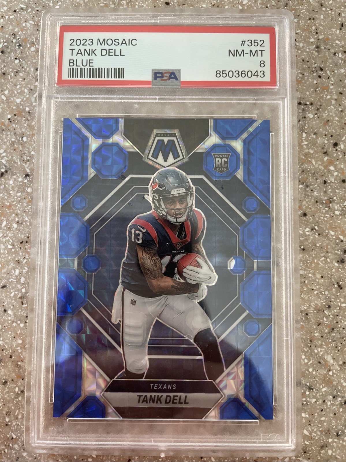 2023 Panini Mosaic - Rookies Tank Dell #352 Blue Mosaic Prizm /99 (RC)