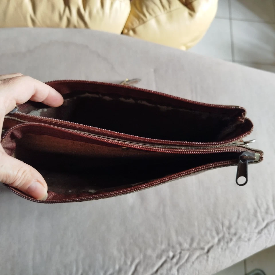 Idée cadeau ! Joli petit sac à main ancien en cuir et peau de vache - Photo 3/3