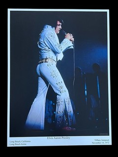 Elvis Presley Concert Candid Photo / Ed Bonja Estate / Long Beach CA 1972
