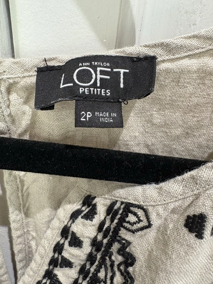 Loft Ann Taylor Women’s Boho Embroidered Romper Size 2P - Image 3 of 3