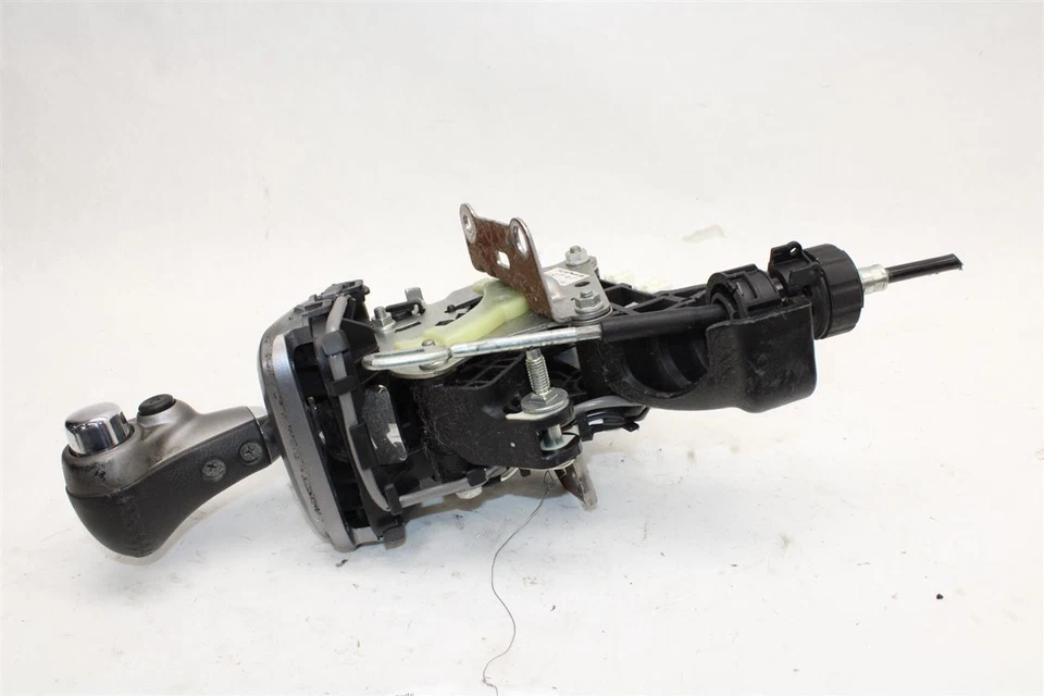 Used Automatic Transmission Shift Lever Assembly fits: 2010 Honda Cr-v  Grade C - Image 4 of 4