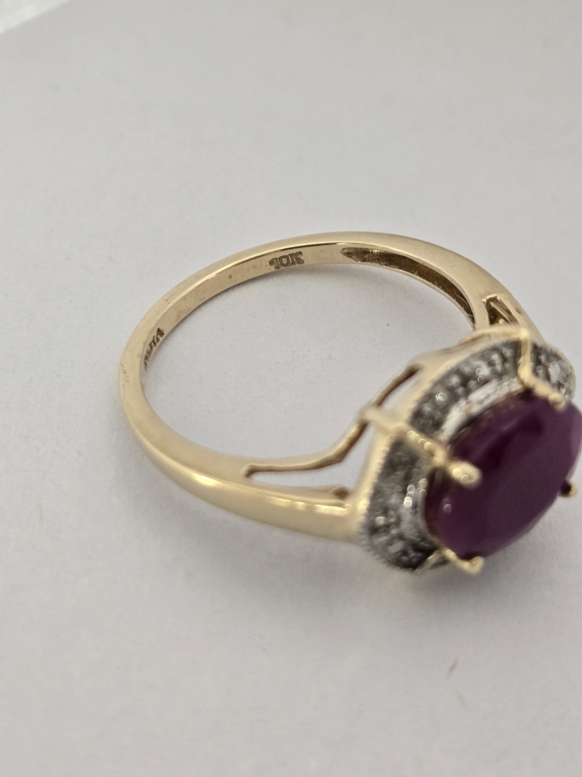 Solid 10k Yellow Gold Ladies Ruby And Diamond Rin… - image 6