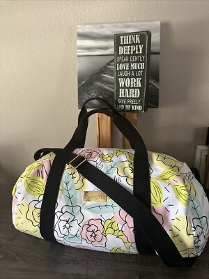 BENEFIT San Francisco Canvas Multi Print Logo Zip Duffle Bag Weekender NWOT