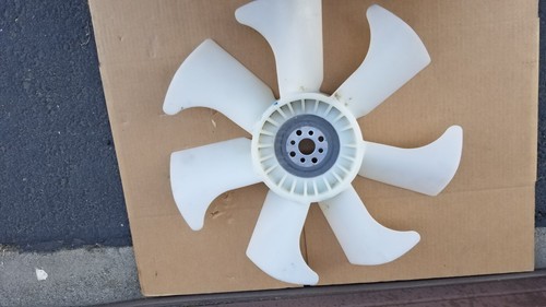 GENUINE kubota 1J716-74110 FAN Cooling - Picture 2 of 2