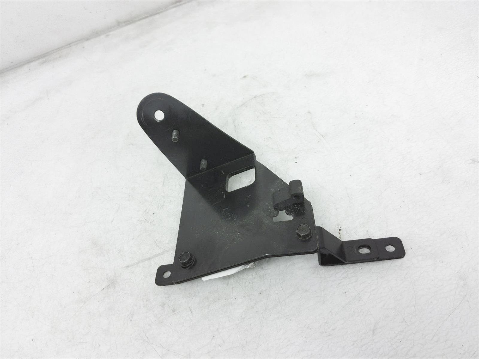Acura Nsx 2004-2005 Dvd Player Bracket 39185-Sl0-000 Oem