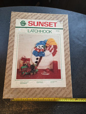 Sunset The Littlest Snowman Latch Hook Kit 8105 Canvas Yarn Instructions NIOB