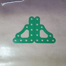 2x Meccano Part 108, corner gusset Light Green Factory Resprays 