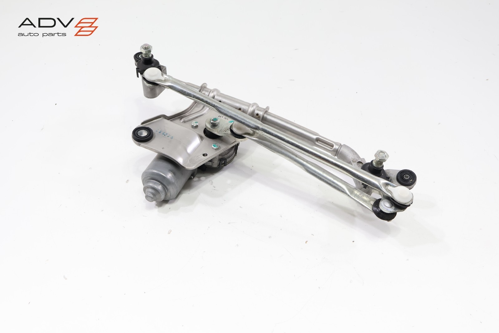 2015-18 FERRARI CALIFORNIA T WINDSHIELD WIPER TRANSMISSION LINKAGE W/ MOTOR OEM